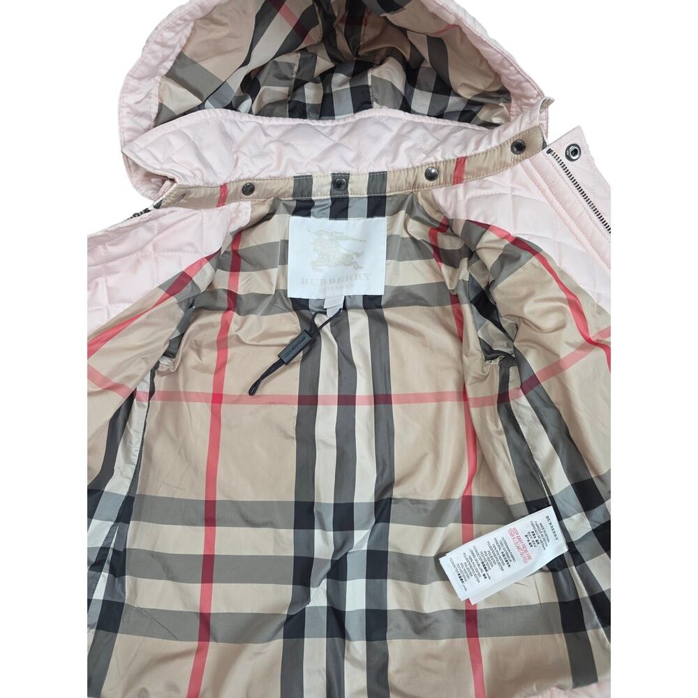 Girls 2T Burberry Ice Pink Quilted Jacket w/Removable Hood - Picture 8 of 13